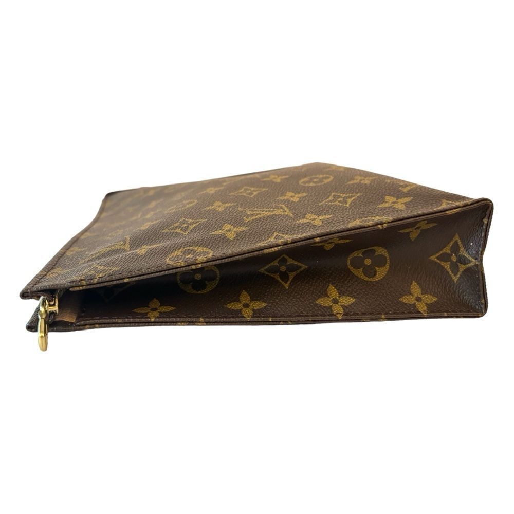 Louis Vuitton Pochette Accessoire leather clutch bag - Picture 9 of 12